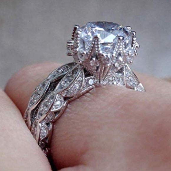 Jewelry - 18K White Gold Plated Wedding Ring Set NWT
